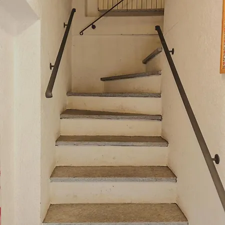 Hostdomus - La Casa Dello Gnomo